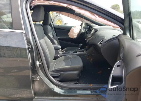 2018 Chevrolet Cruze Lt Auto z USA, uszkodzony, nr VIN 1G1BE5SM7J7197502